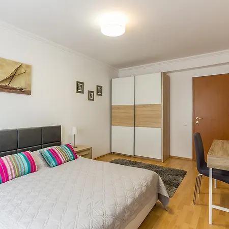 Apartment Trifoiului *